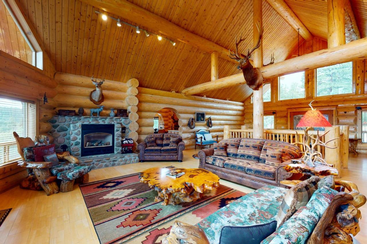 Sunflower Lodge Пагоса-Спрингс Экстерьер фото