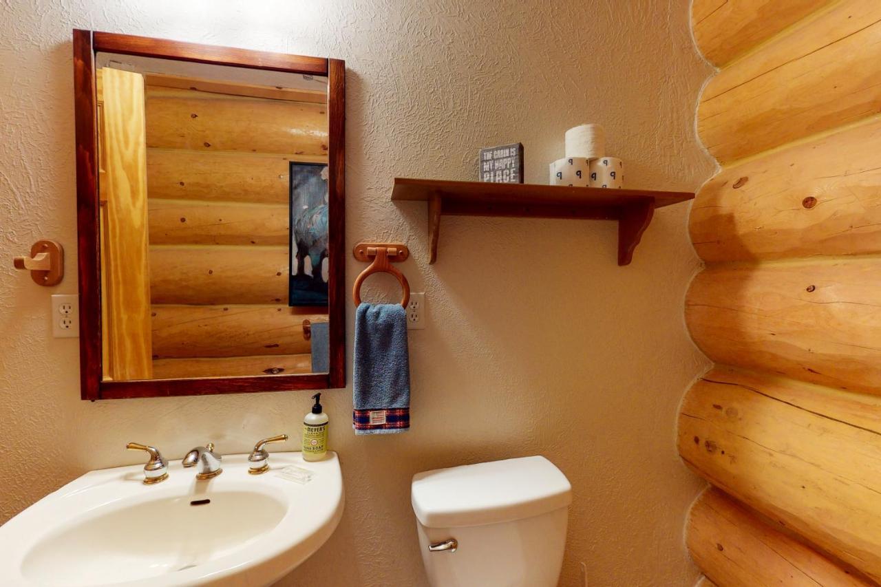 Sunflower Lodge Пагоса-Спрингс Экстерьер фото